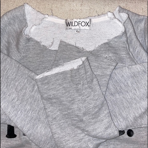 WILDFOX Oversized Sweatshirt - Picture 2 of 7